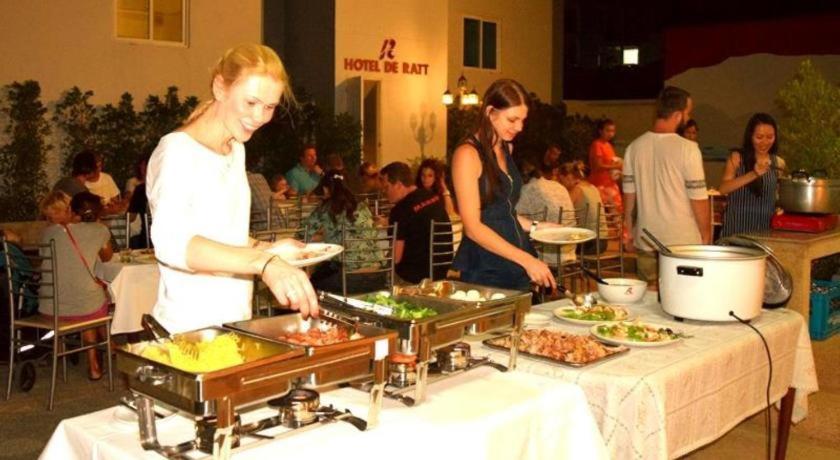 Khách sạn De Ratt Phuket Patong