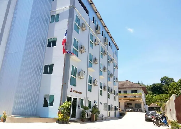 Hotel De Ratt Phuket
